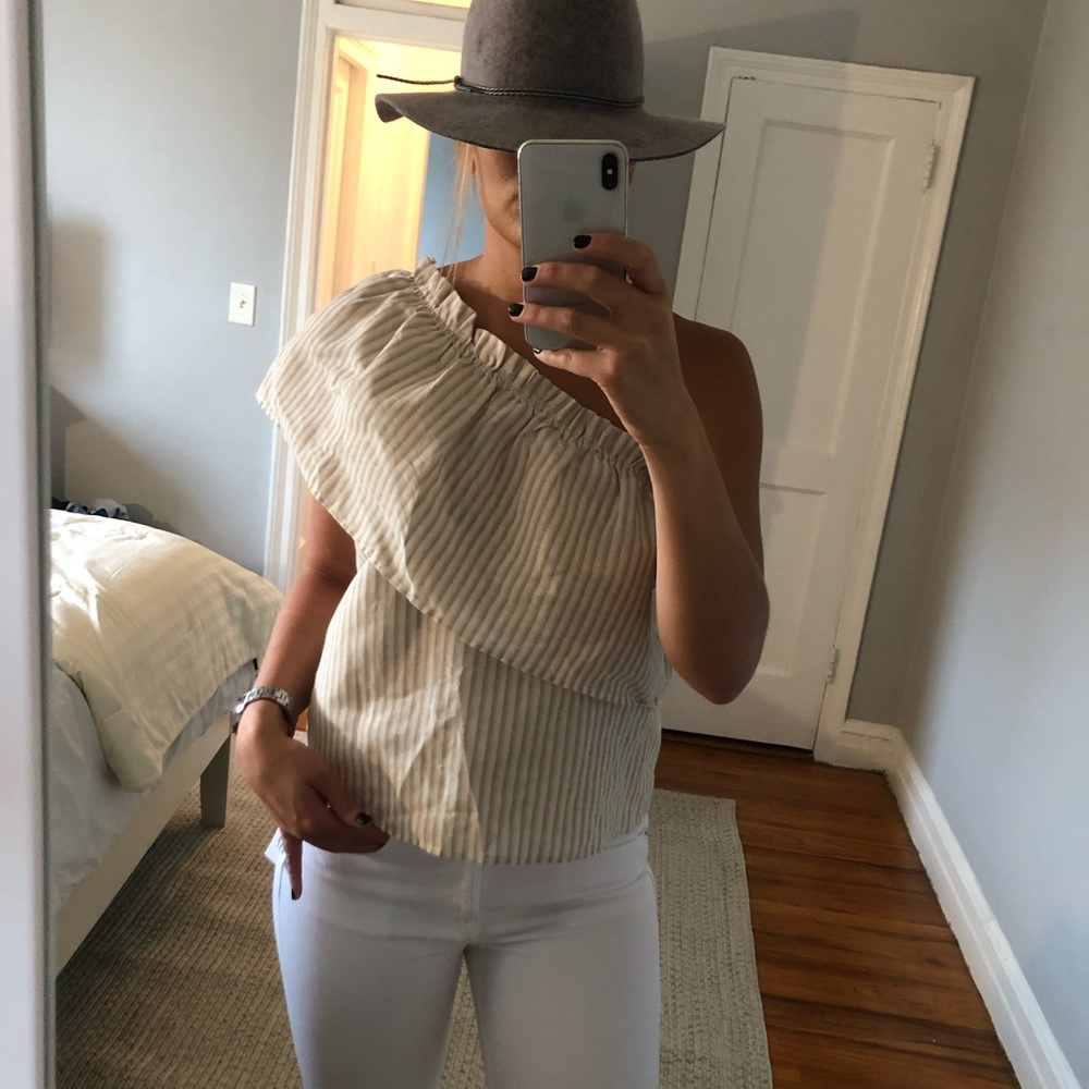 Lucca beige one shoulder top